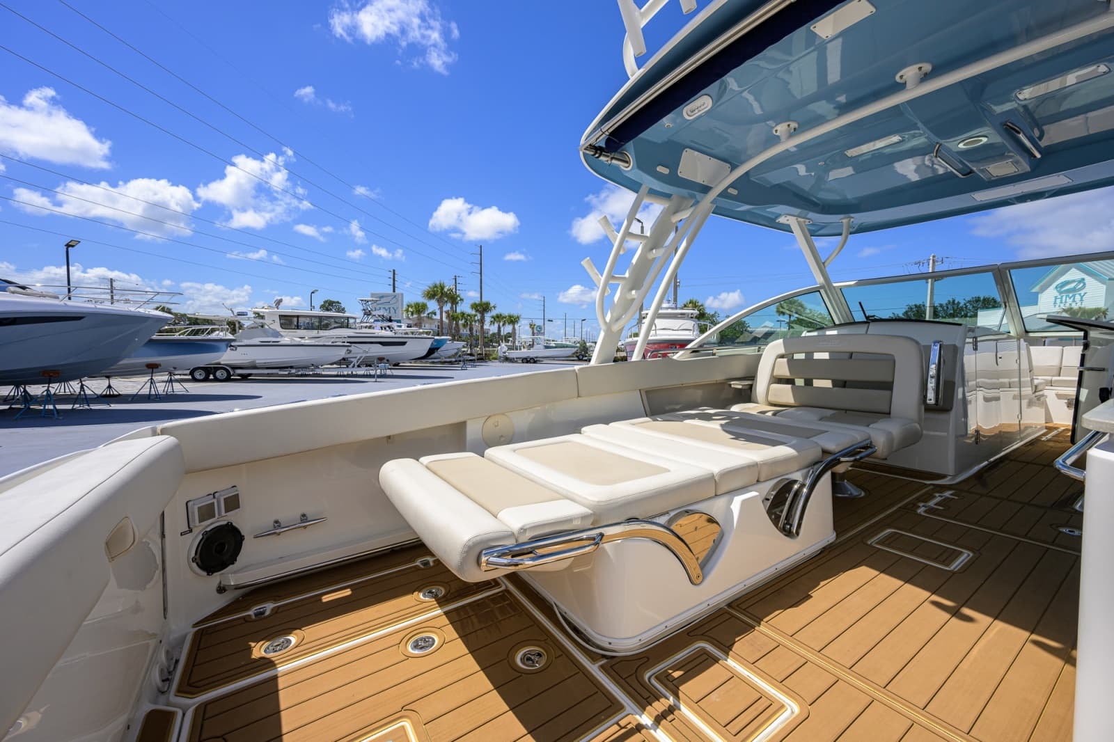 2023 Boston Whaler Vantage - Photo 29