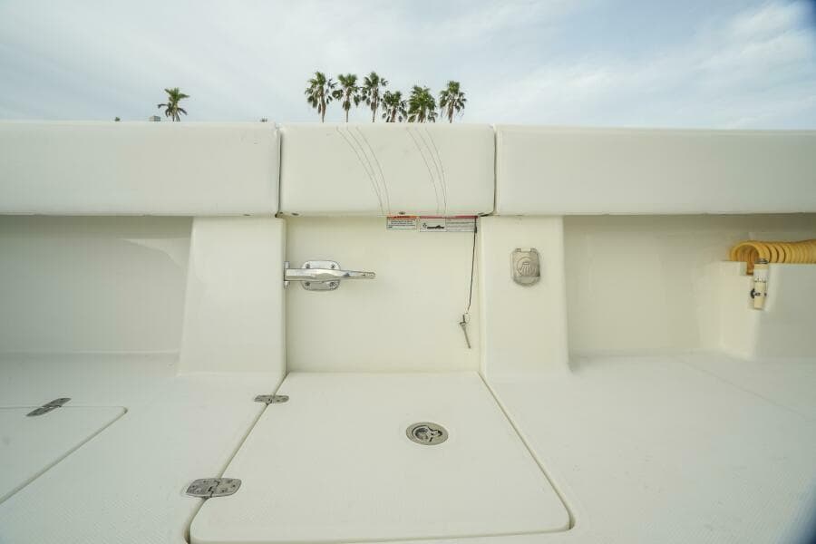 2013 SeaVee 390 - Photo 35