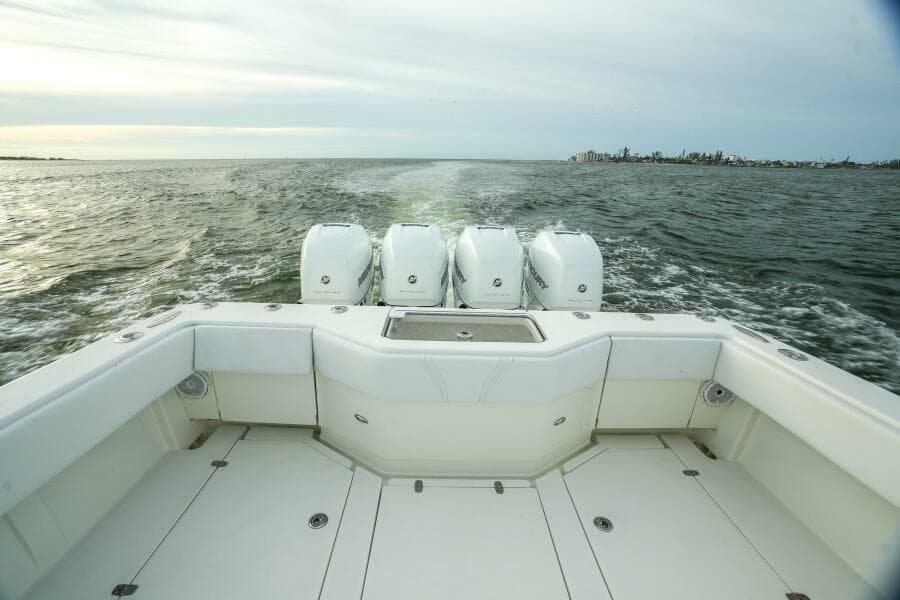 2013 SeaVee 390 - Photo 29