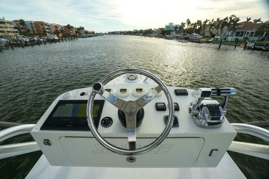 2013 SeaVee 390 - Photo 11