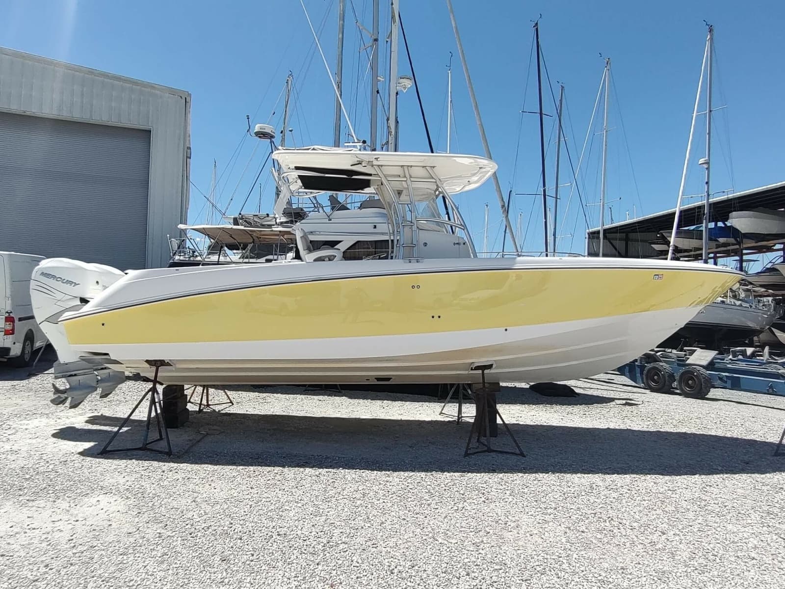 2006 Boston Whaler 320 Outrage - Photo 1
