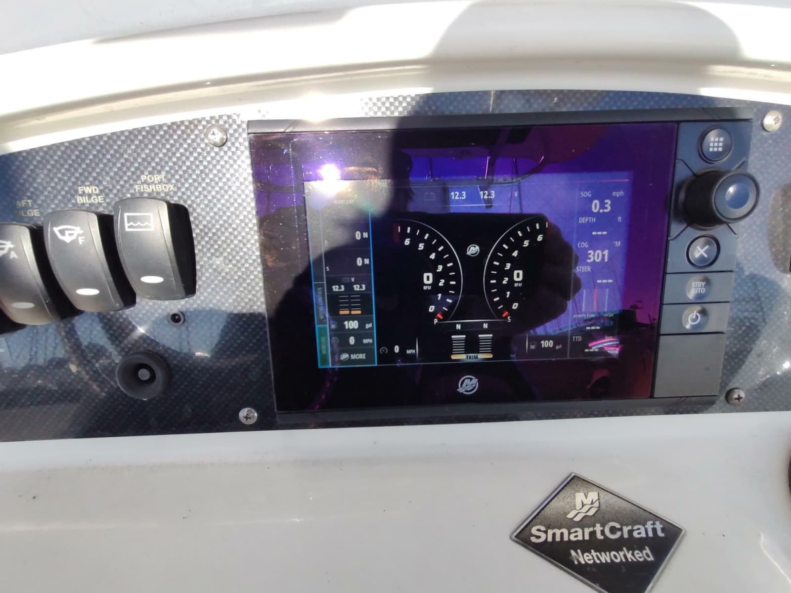 2006 Boston Whaler 320 Outrage - Photo 29