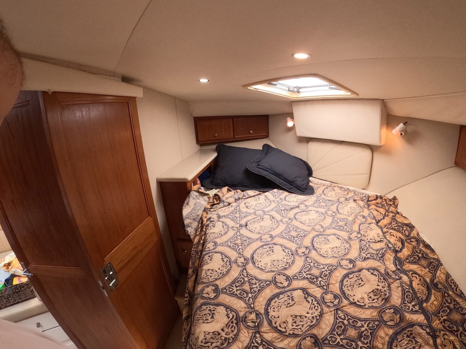 2000 Carver 406 Motor Yacht - Photo 4