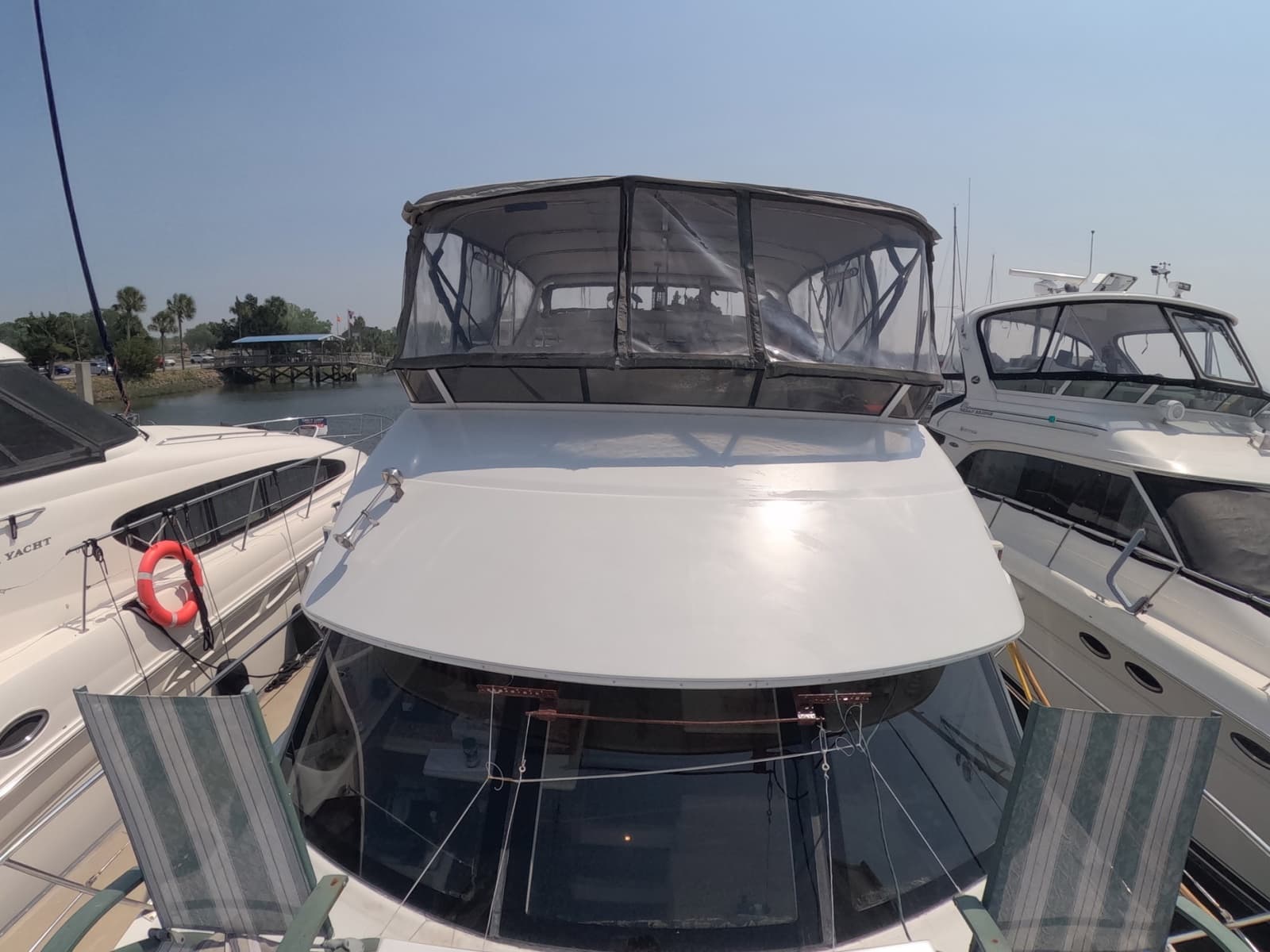 2000 Carver 406 Motor Yacht - Photo 22