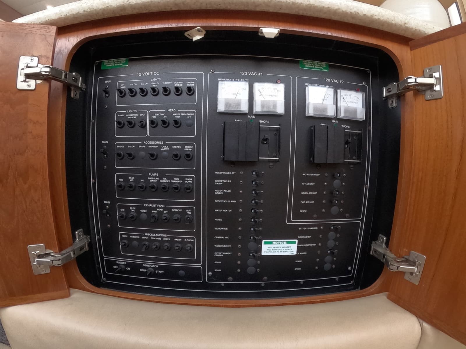 2000 Carver 406 Motor Yacht - Photo 13