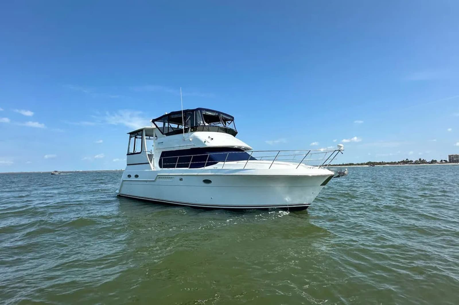 2000 Carver 406 Motor Yacht - Photo 1