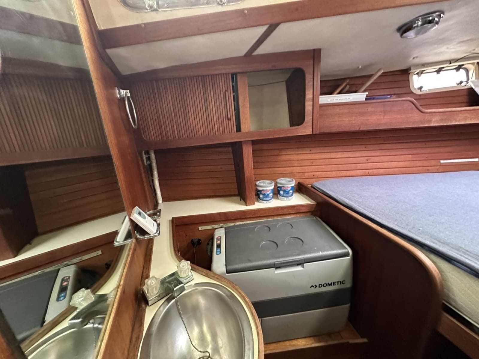 1991 Sabre 425 - Photo 182
