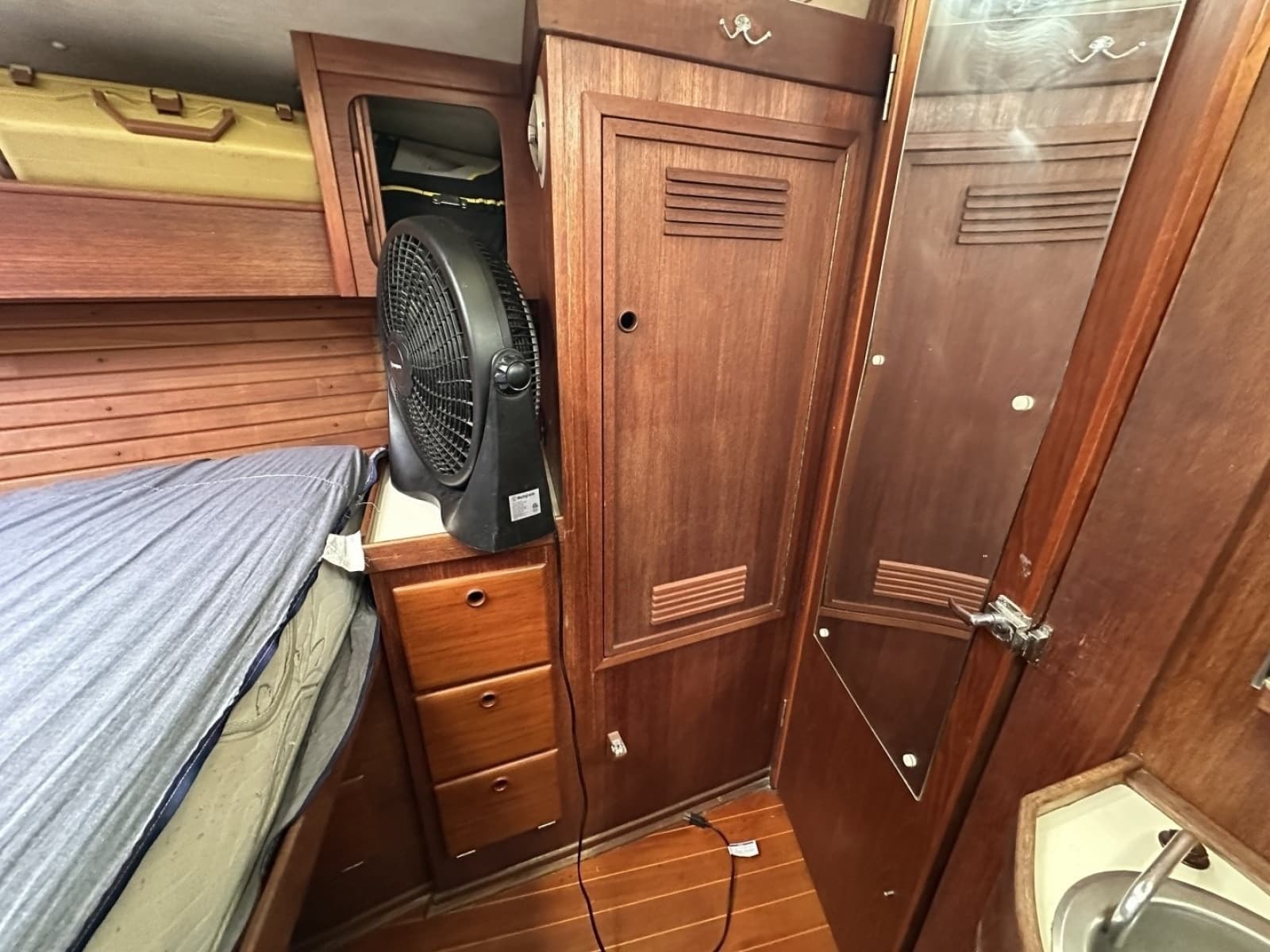 1991 Sabre 425 - Photo 186