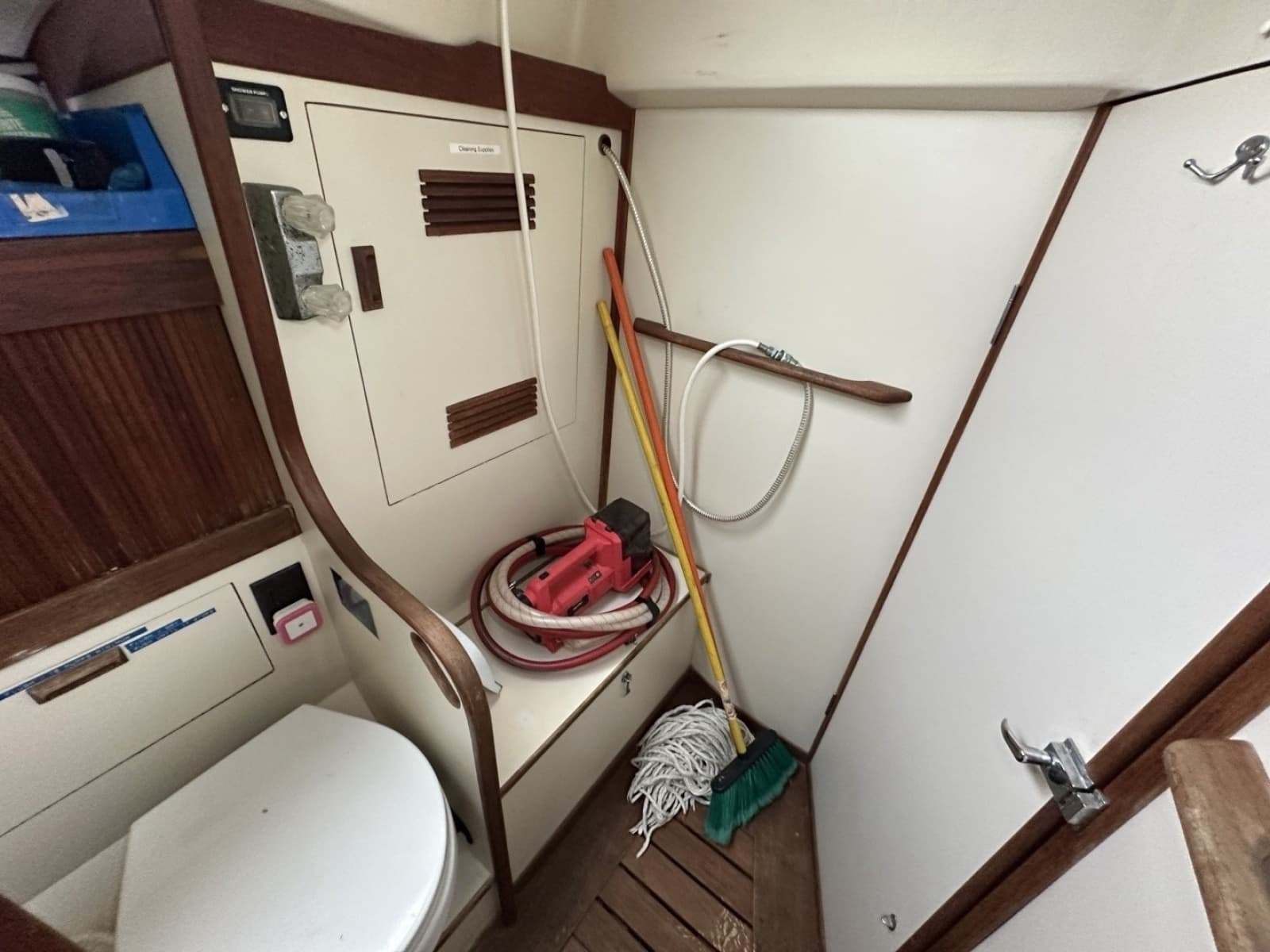 1991 Sabre 425 - Photo 9