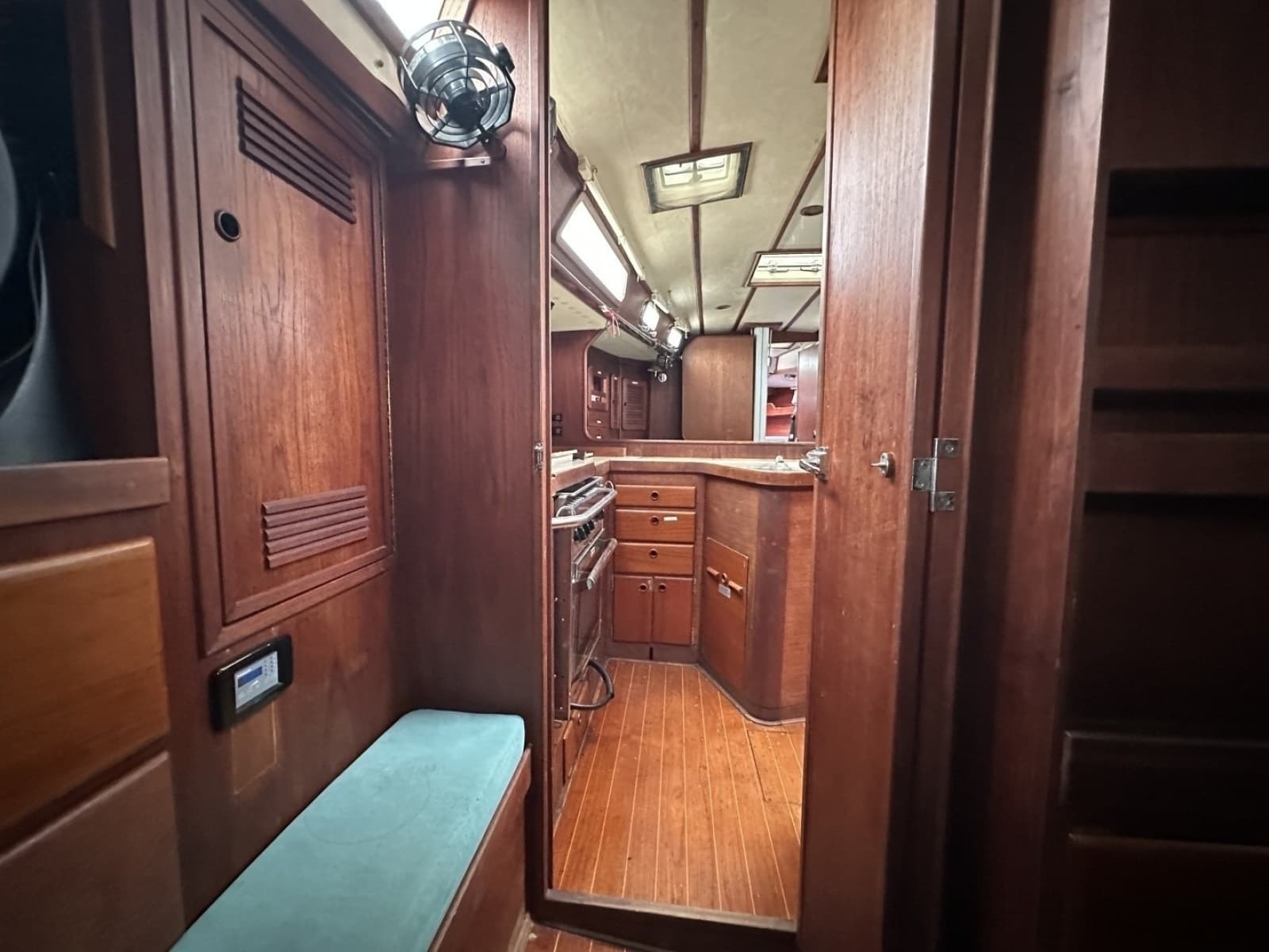 1991 Sabre 425 - Photo 147