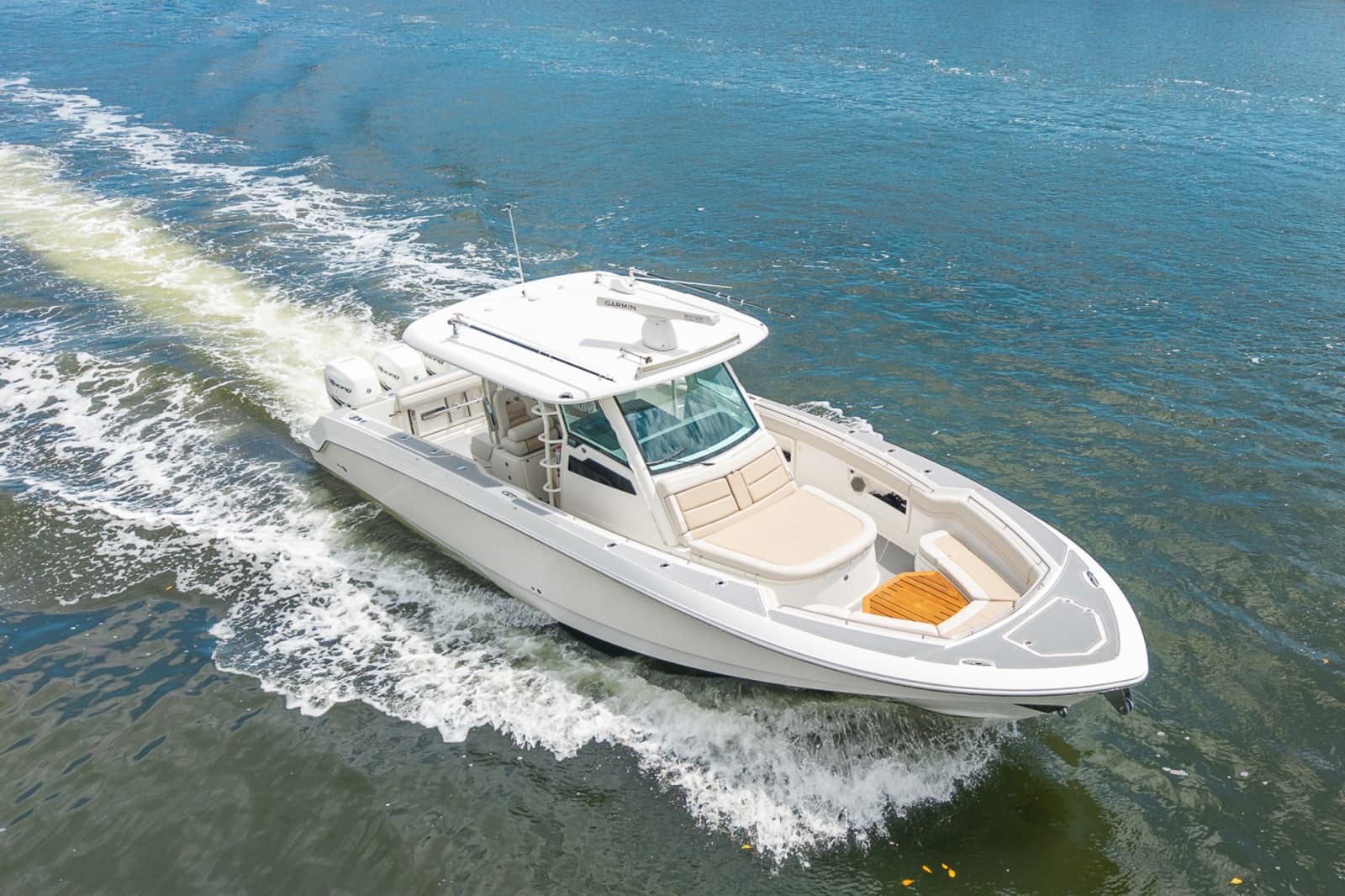 2018 Boston Whaler 380 Outrage - Photo 2