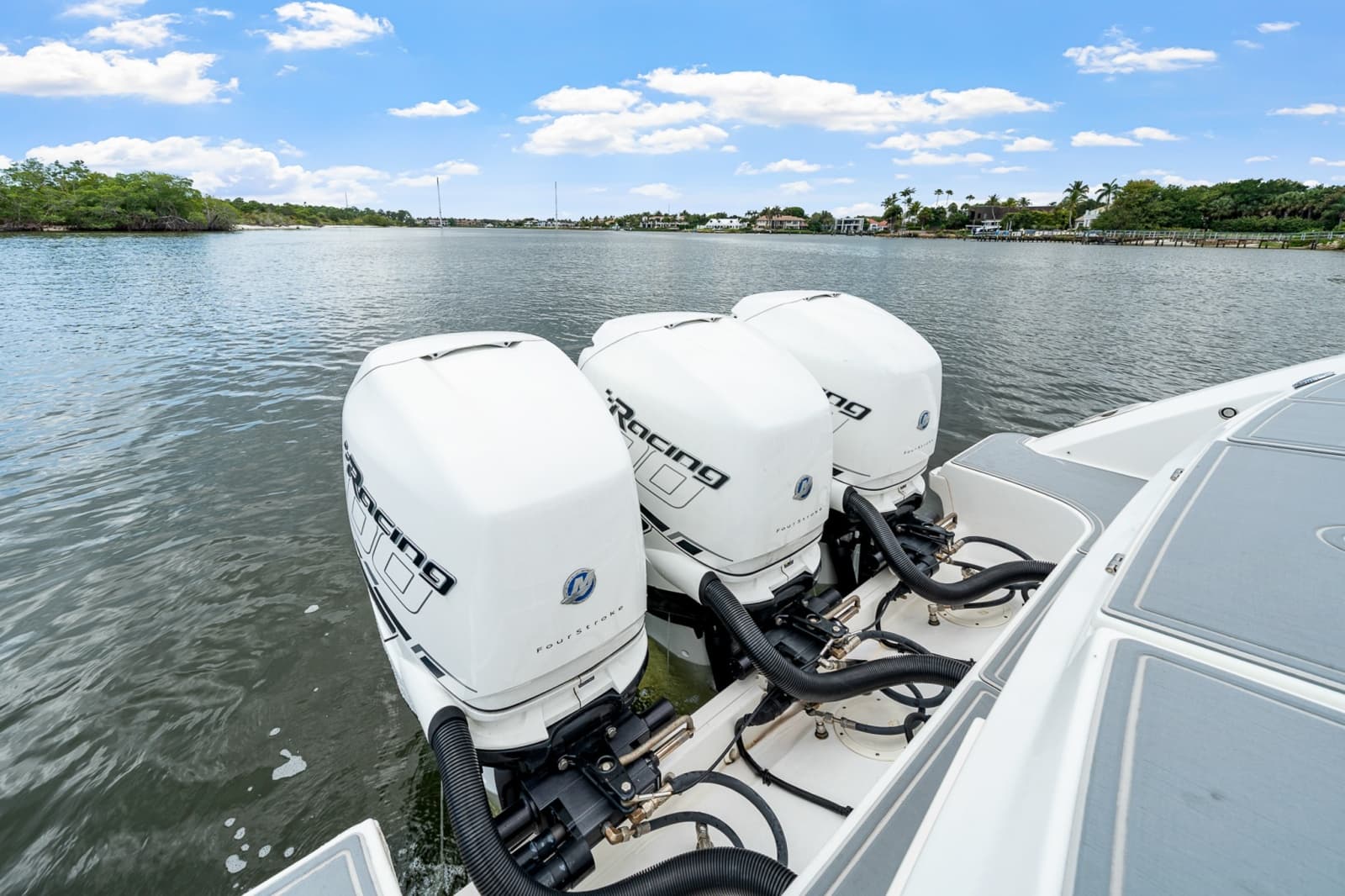 2018 Boston Whaler 380 Outrage - Photo 30