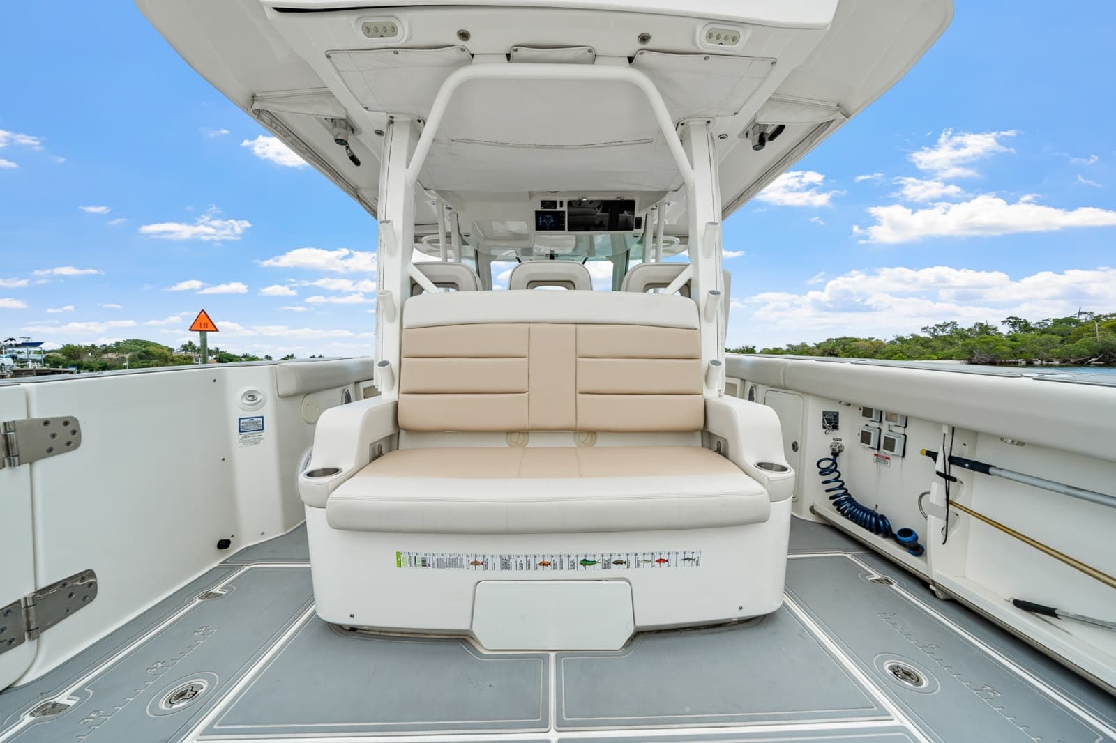 2018 Boston Whaler 380 Outrage - Photo 24
