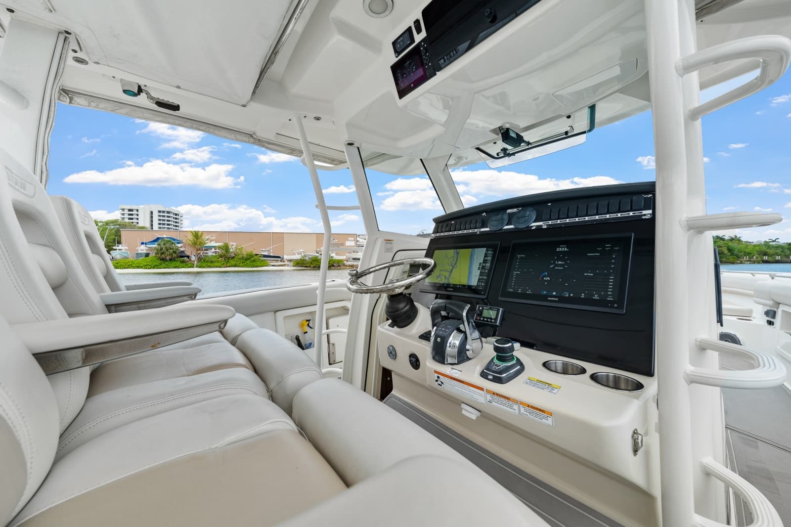 2018 Boston Whaler 380 Outrage - Photo 14
