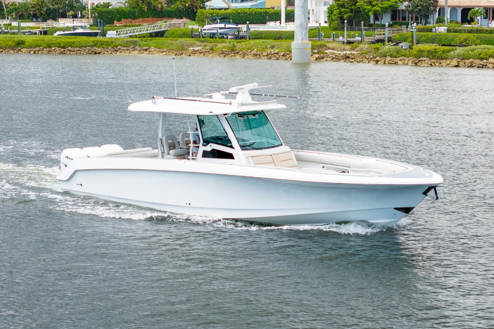 2018 Boston Whaler 380 Outrage - Photo 34