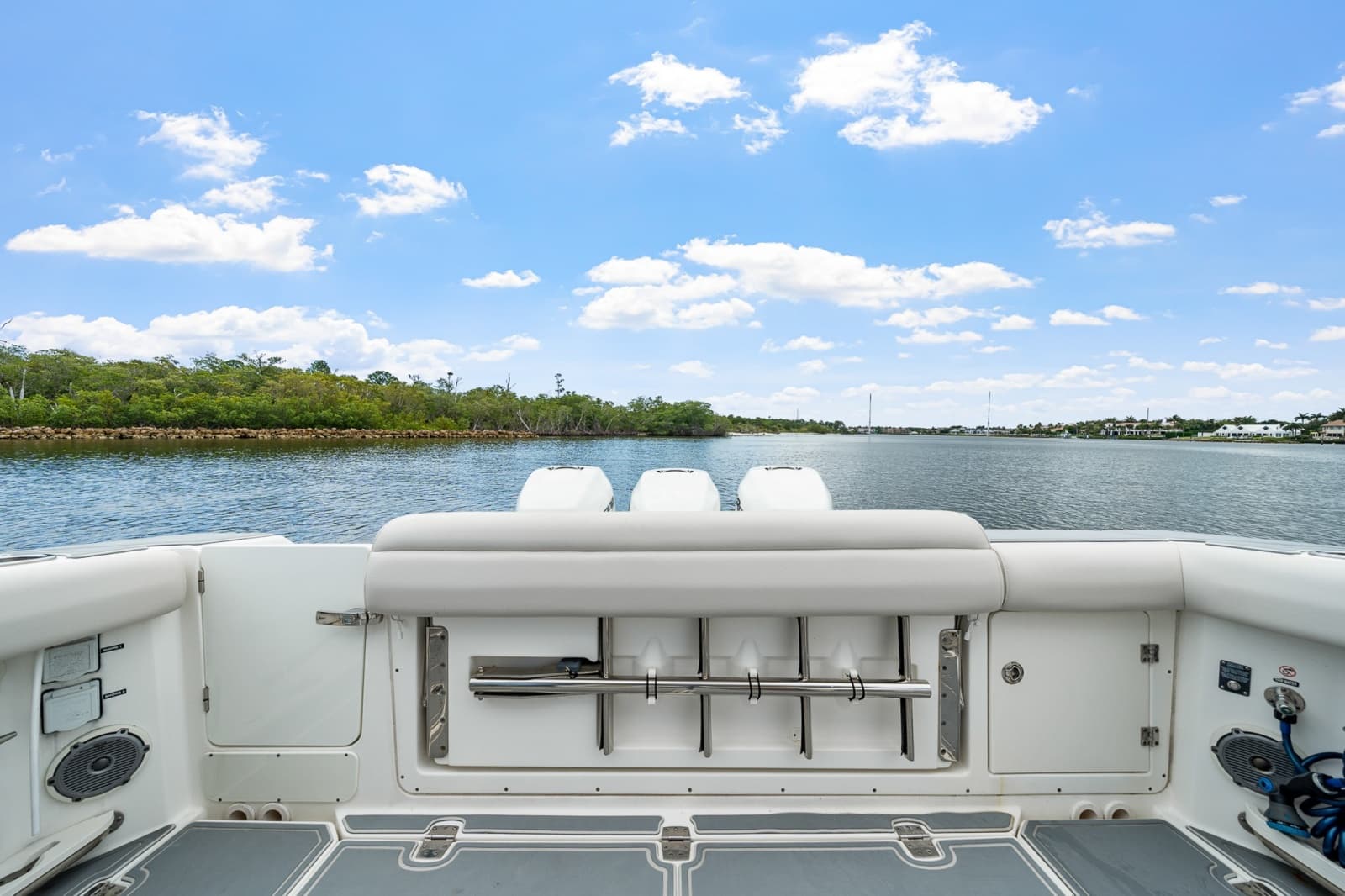 2018 Boston Whaler 380 Outrage - Photo 29