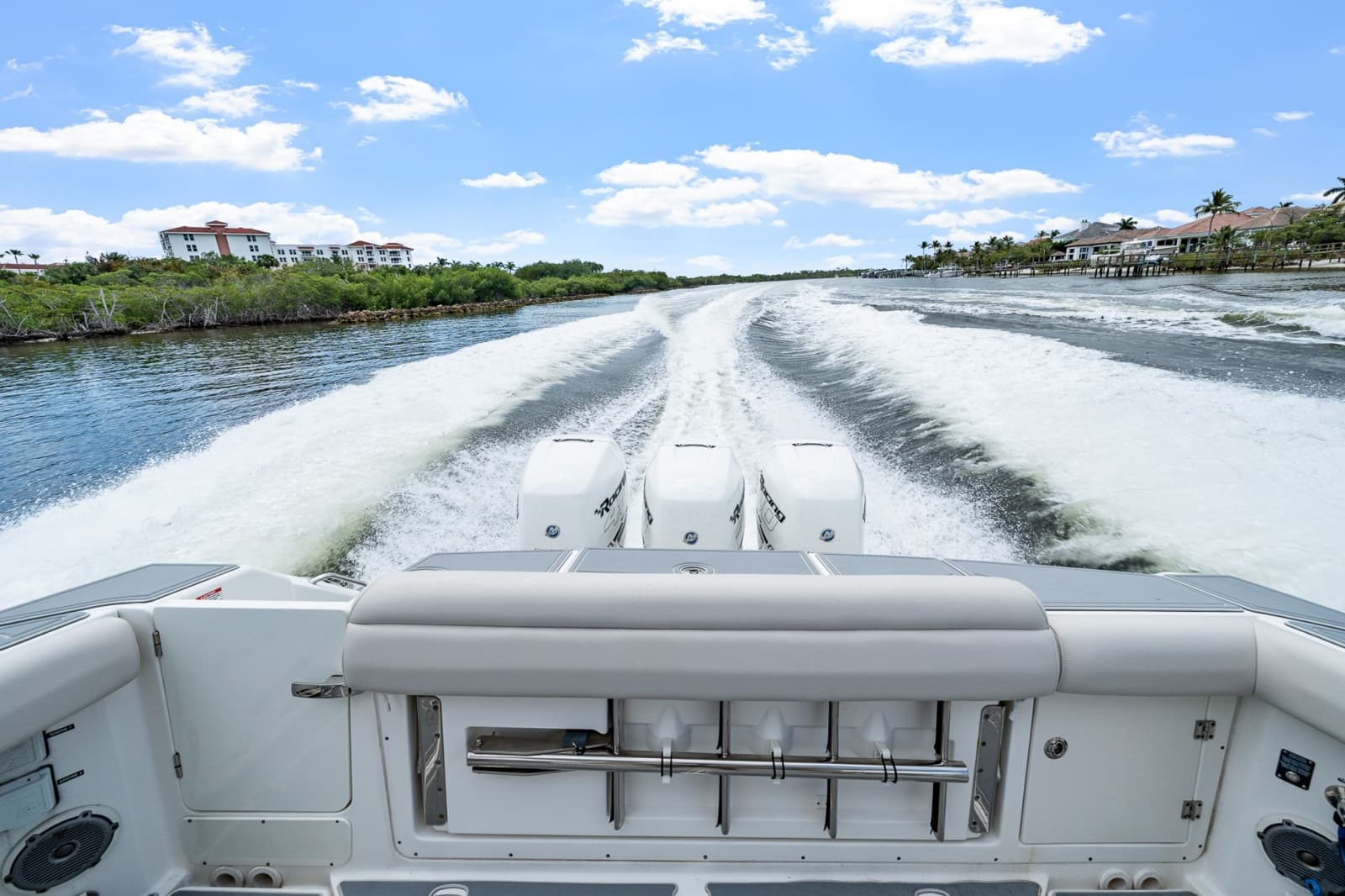 2018 Boston Whaler 380 Outrage - Photo 27