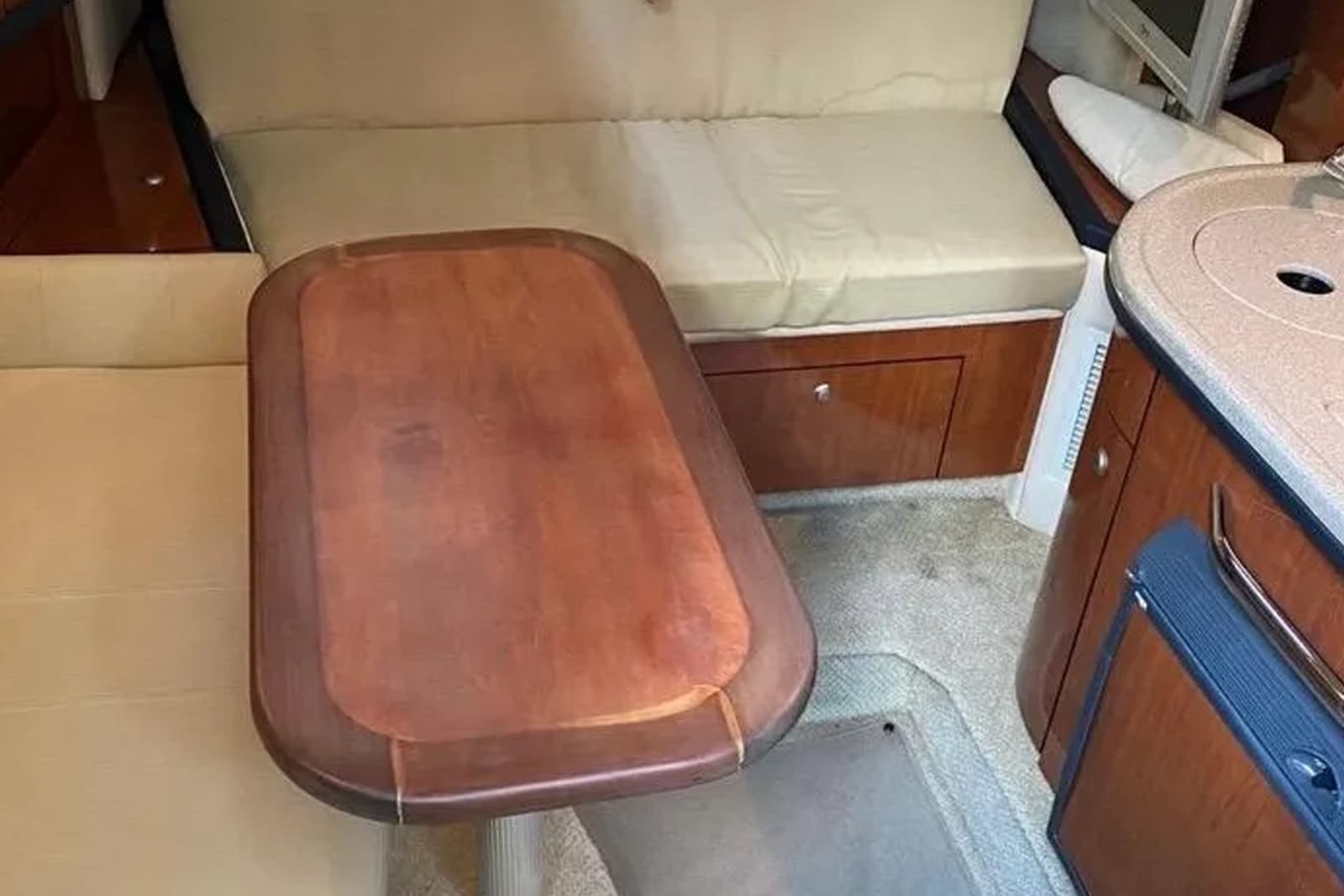 2006 Sea Ray 290 Sundancer - Photo 27