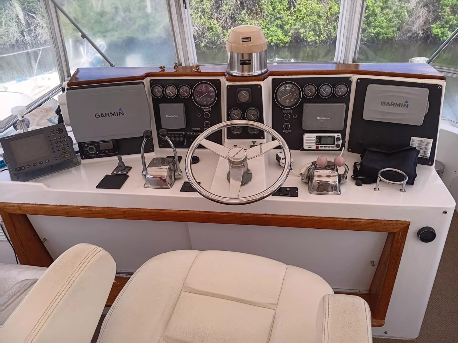 1996 Novatec 50 Islander Cockpit - Photo 20