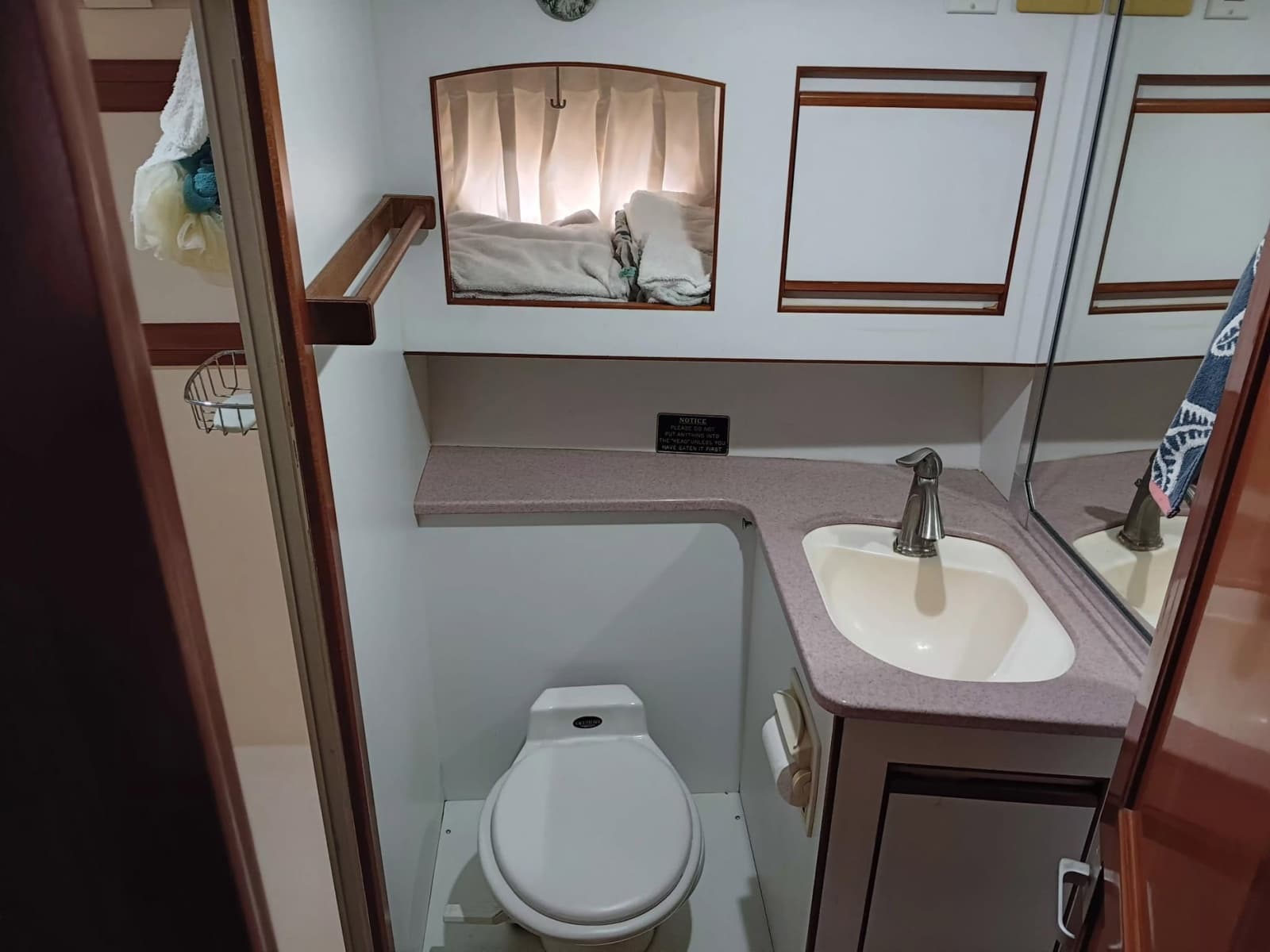 1996 Novatec 50 Islander Cockpit - Photo 46