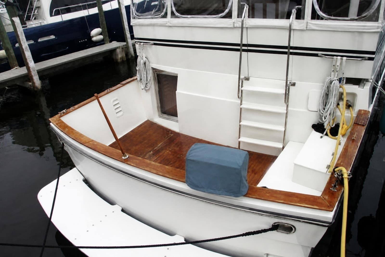 1996 Novatec 50 Islander Cockpit - Photo 4