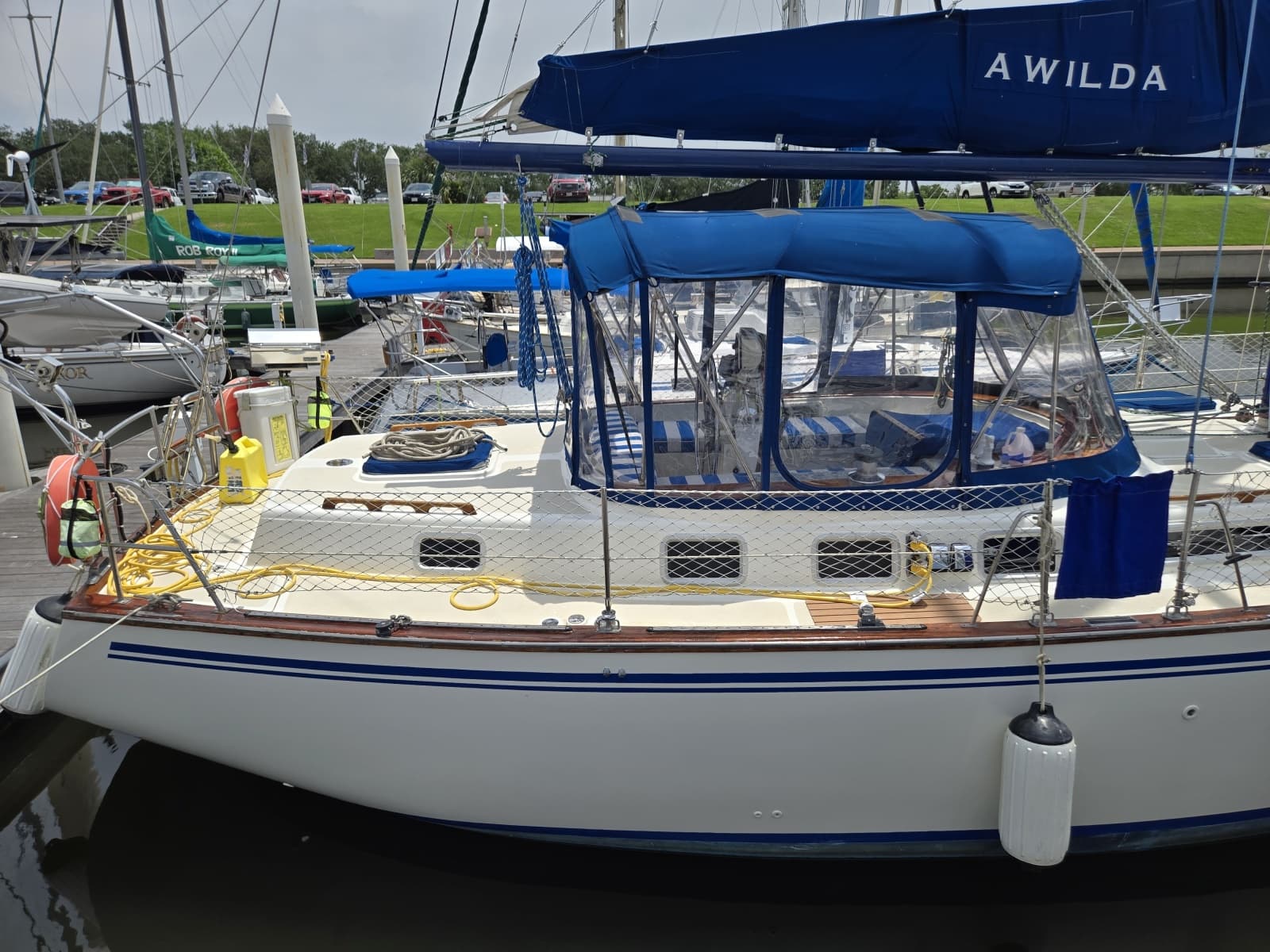 1985 Endeavour 42 CC - Photo 17