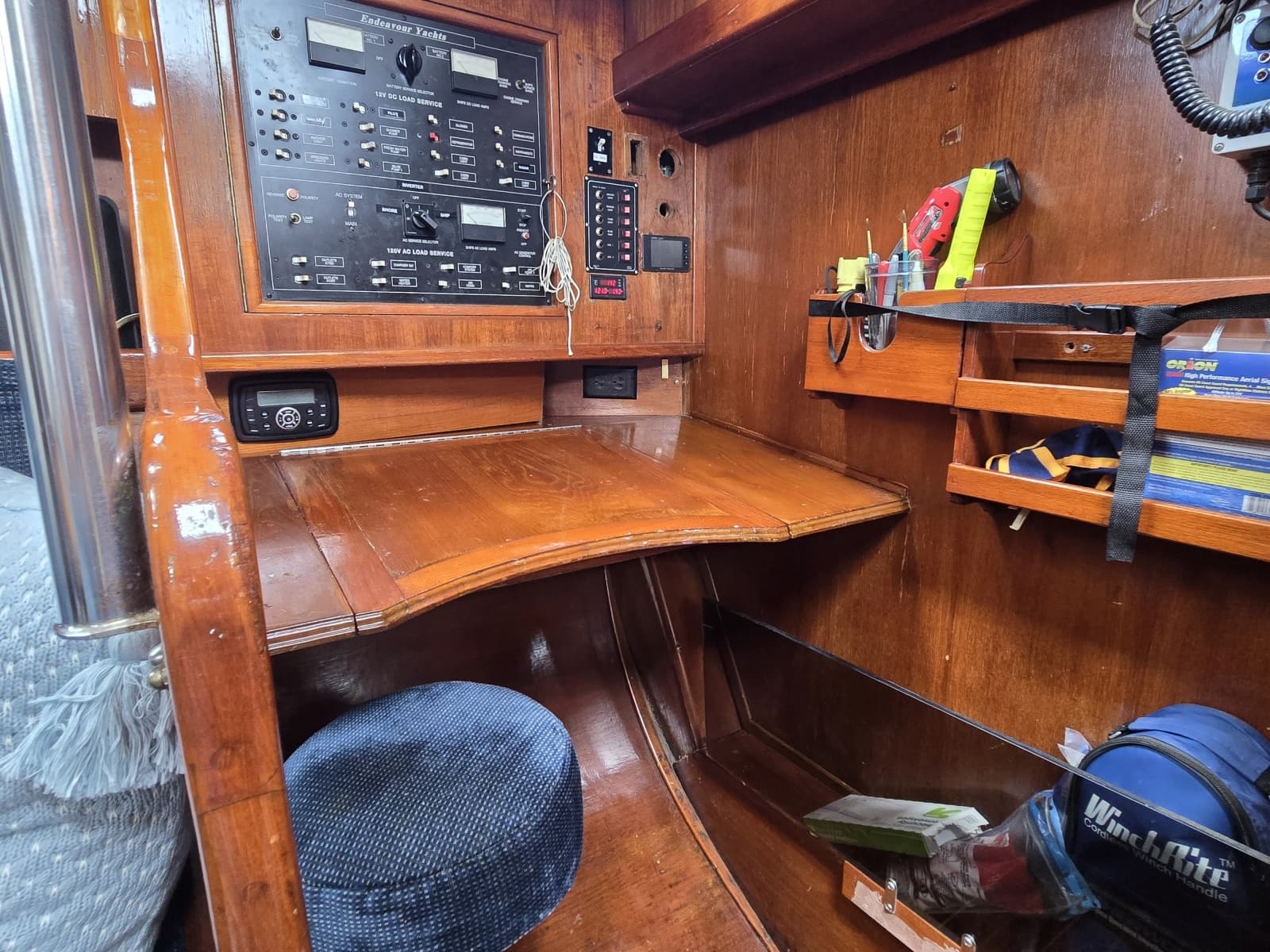 1985 Endeavour 42 CC - Photo 40