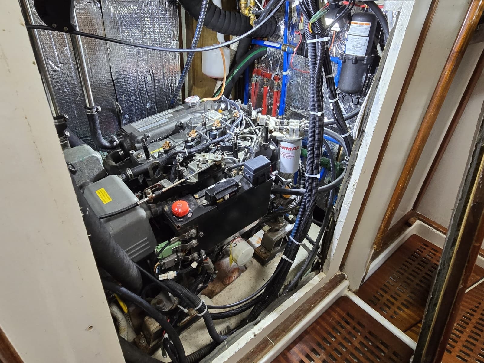 1985 Endeavour 42 CC - Photo 59