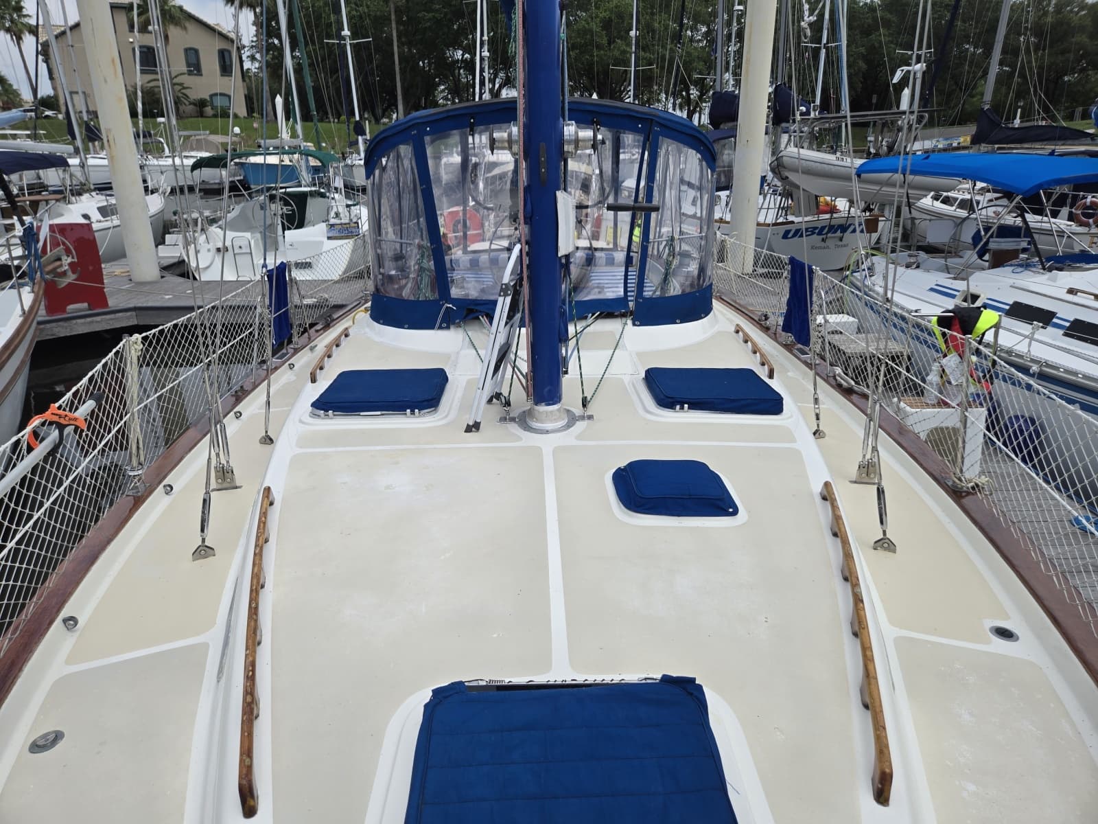 1985 Endeavour 42 CC - Photo 25