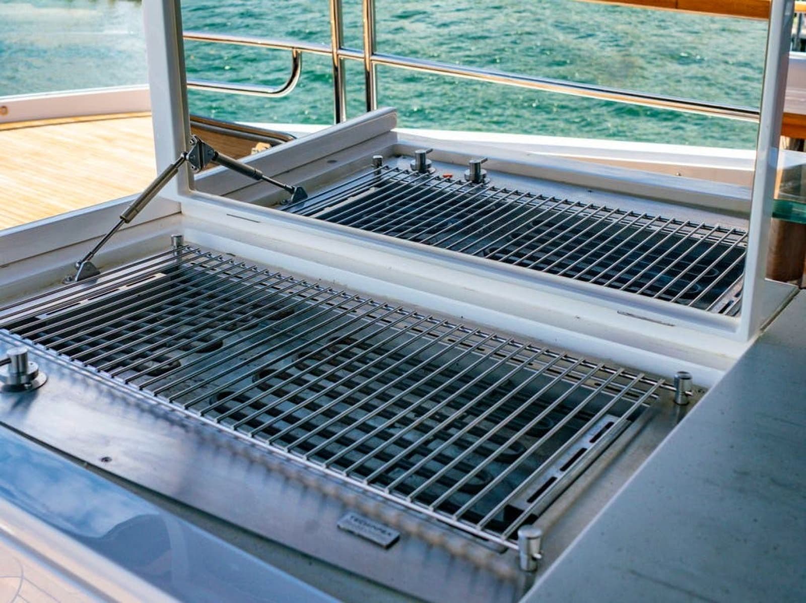 2024 Sunseeker Sunseeker 100 Yacht - Photo 44