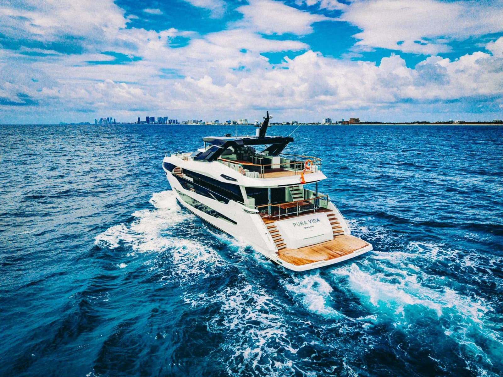 2024 Sunseeker Sunseeker 100 Yacht - Photo 7