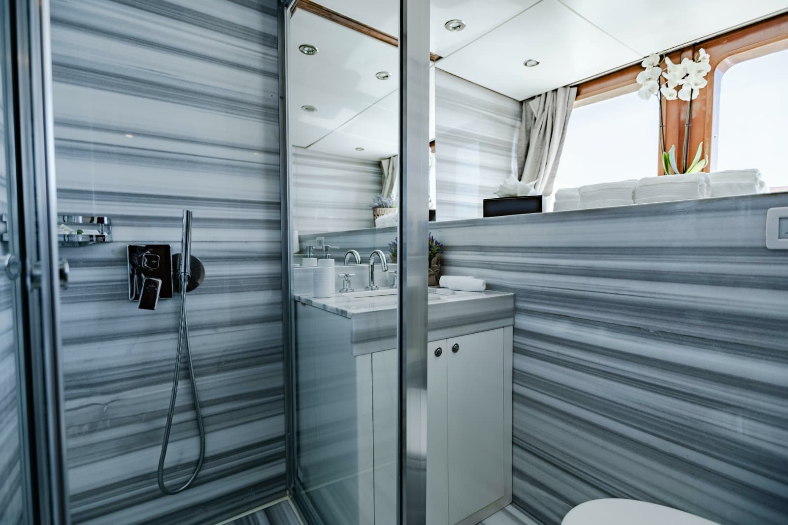 1970 Feadship Custom - Photo 25