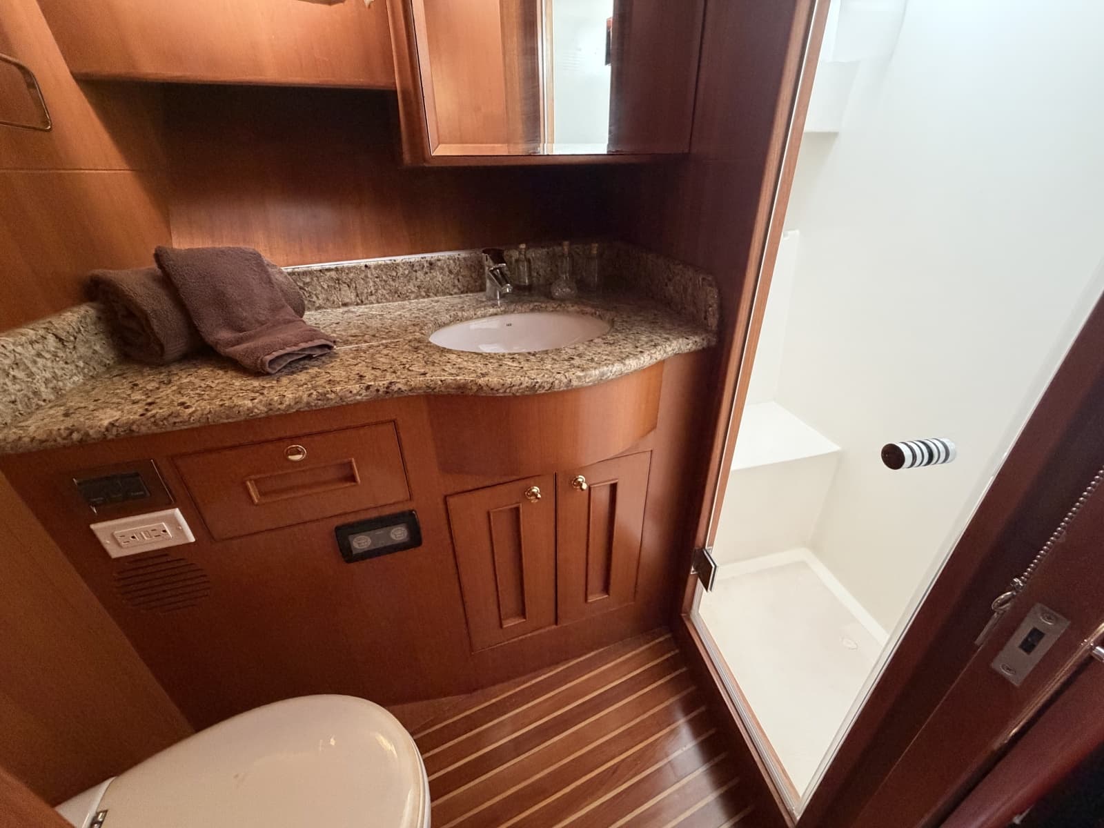 2006 Ocean Alexander 48 Classicco - Photo 21