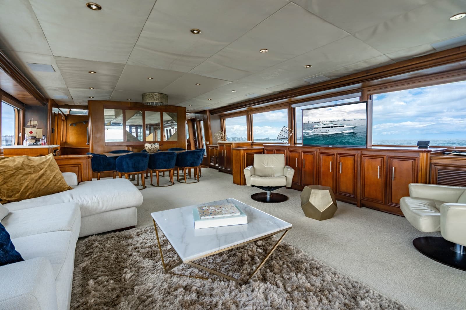2006 Broward Raised Pilothouse - Photo 3