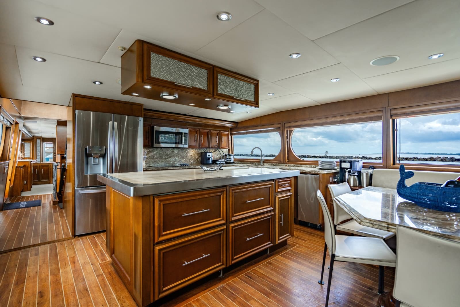 2006 Broward Raised Pilothouse - Photo 7
