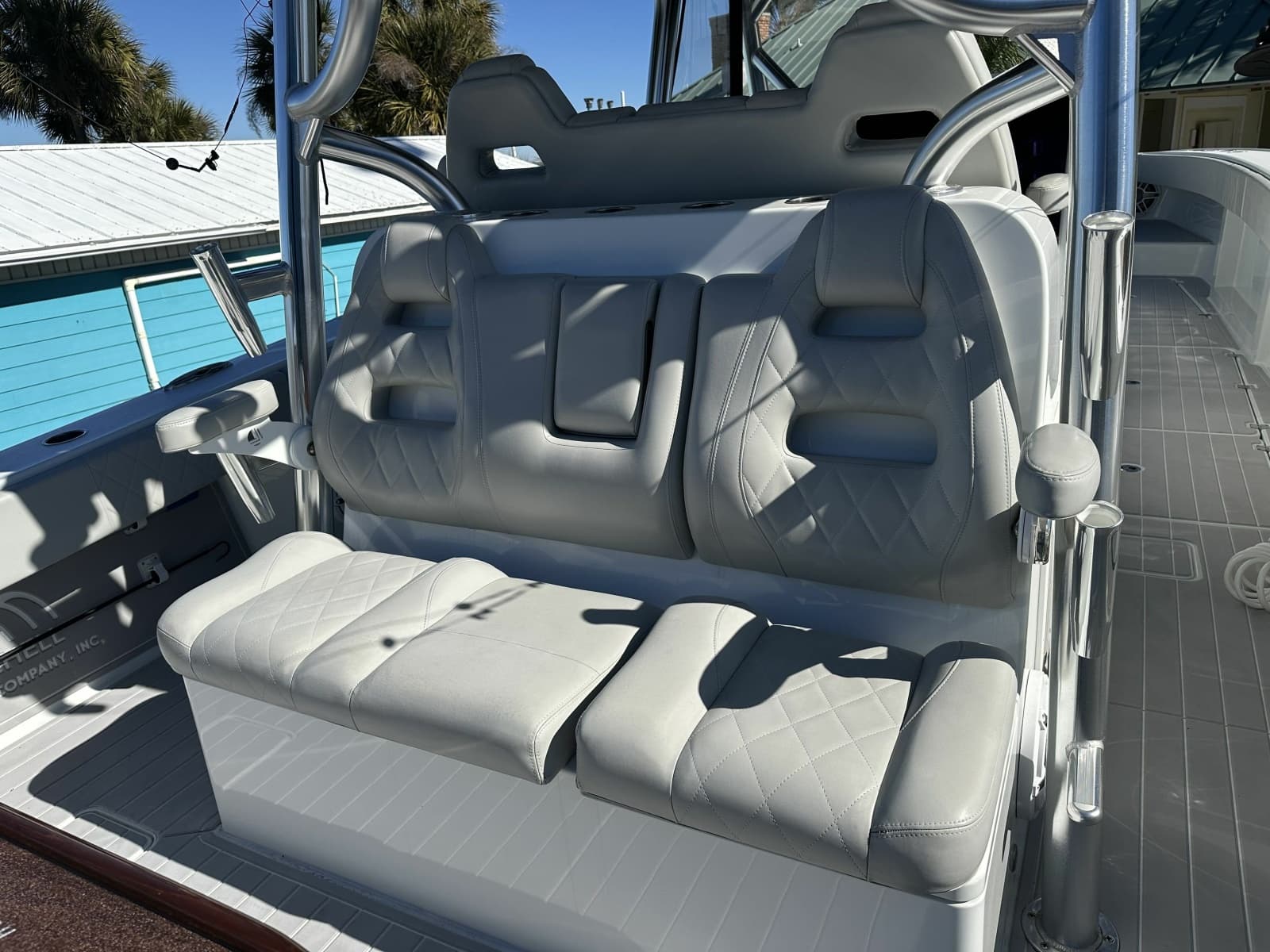 2023 Freeman 42 LR - Photo 14