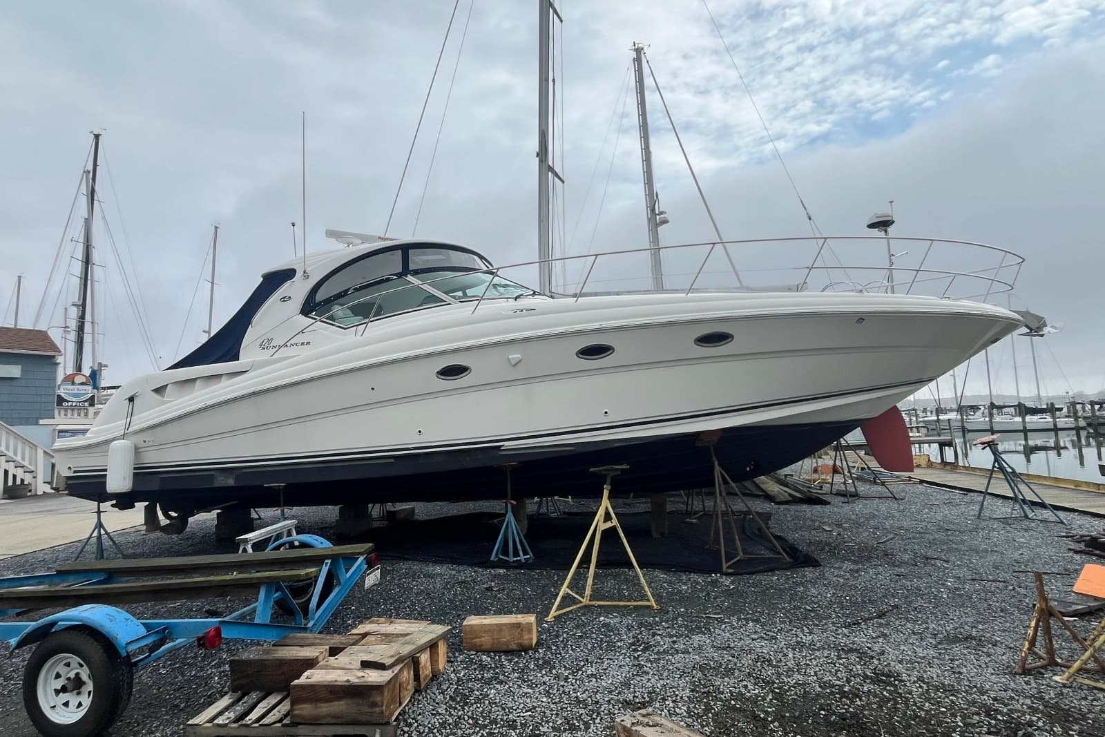 2004 Sea Ray 420 Sundancer - Photo 1