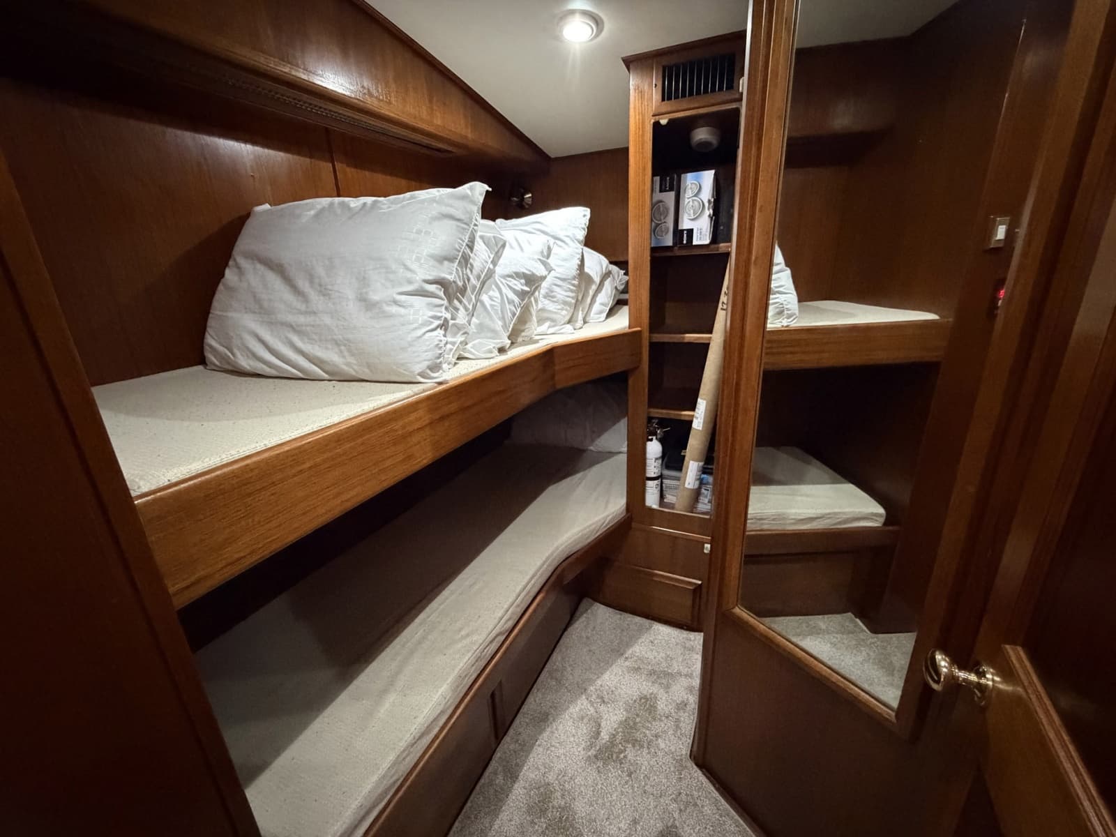 1987 Viking 48 Convertible Sportfish - Photo 8