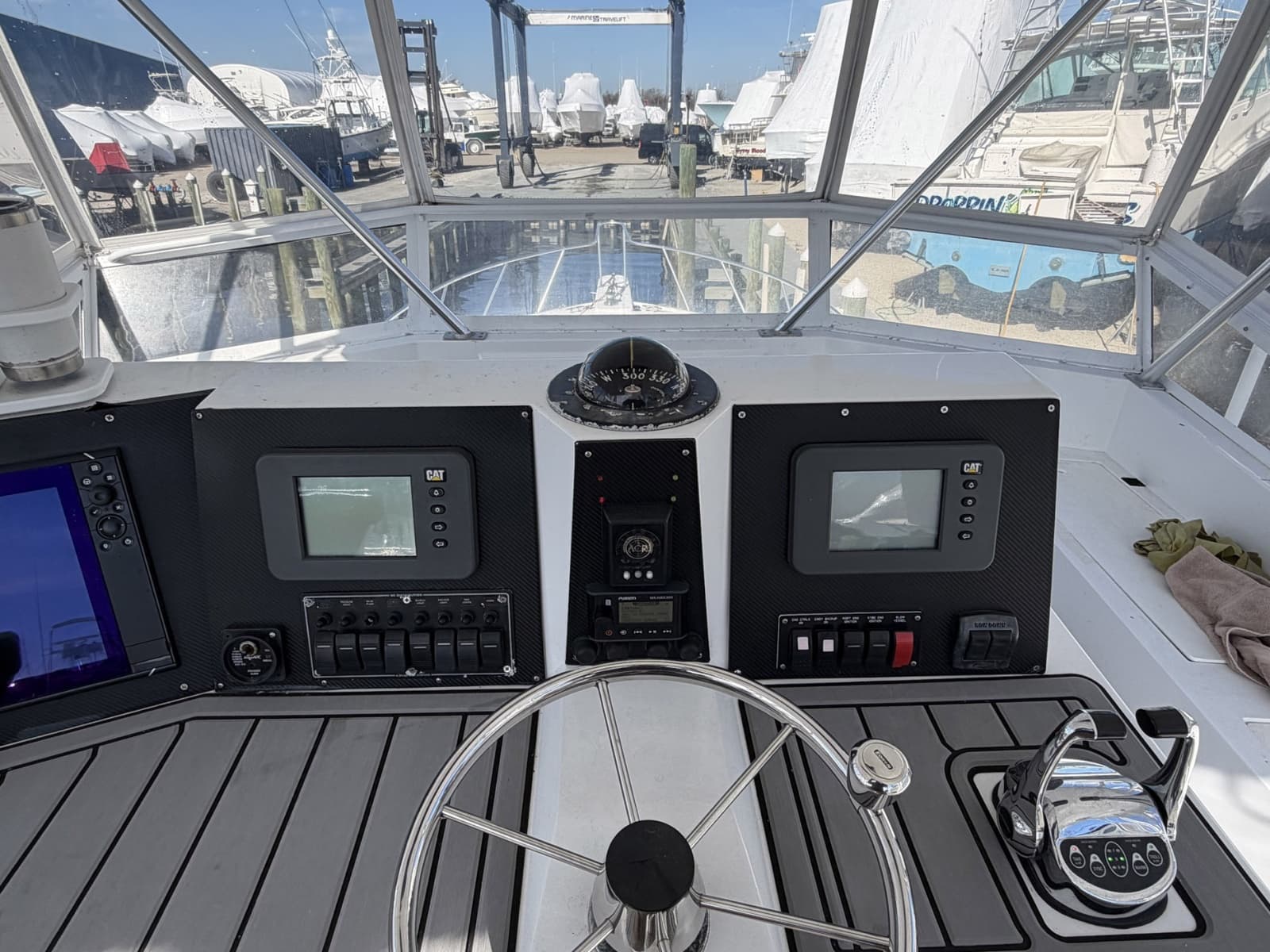 1987 Viking 48 Convertible Sportfish - Photo 12