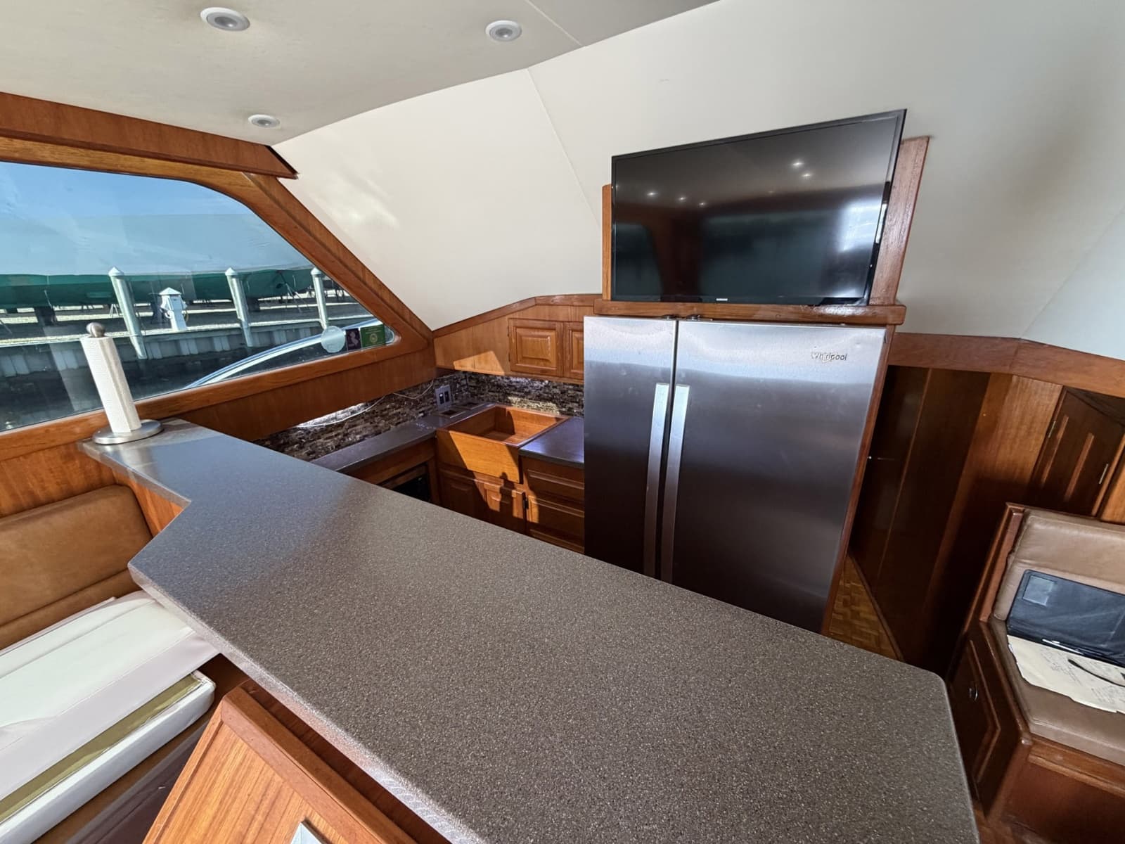 1987 Viking 48 Convertible Sportfish - Photo 7