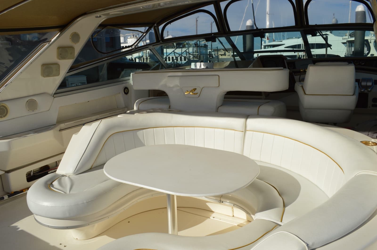 1994 Sea Ray 500 Sundancer - Photo 11