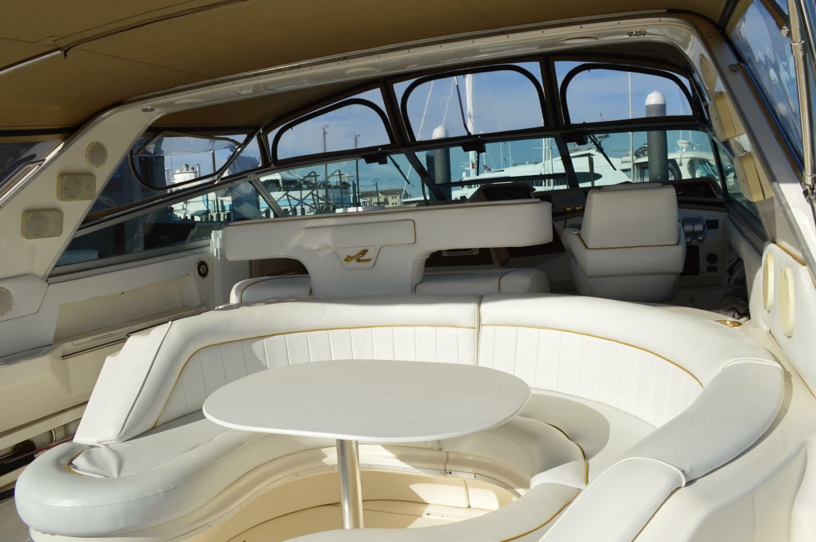 1994 Sea Ray 500 Sundancer - Photo 12