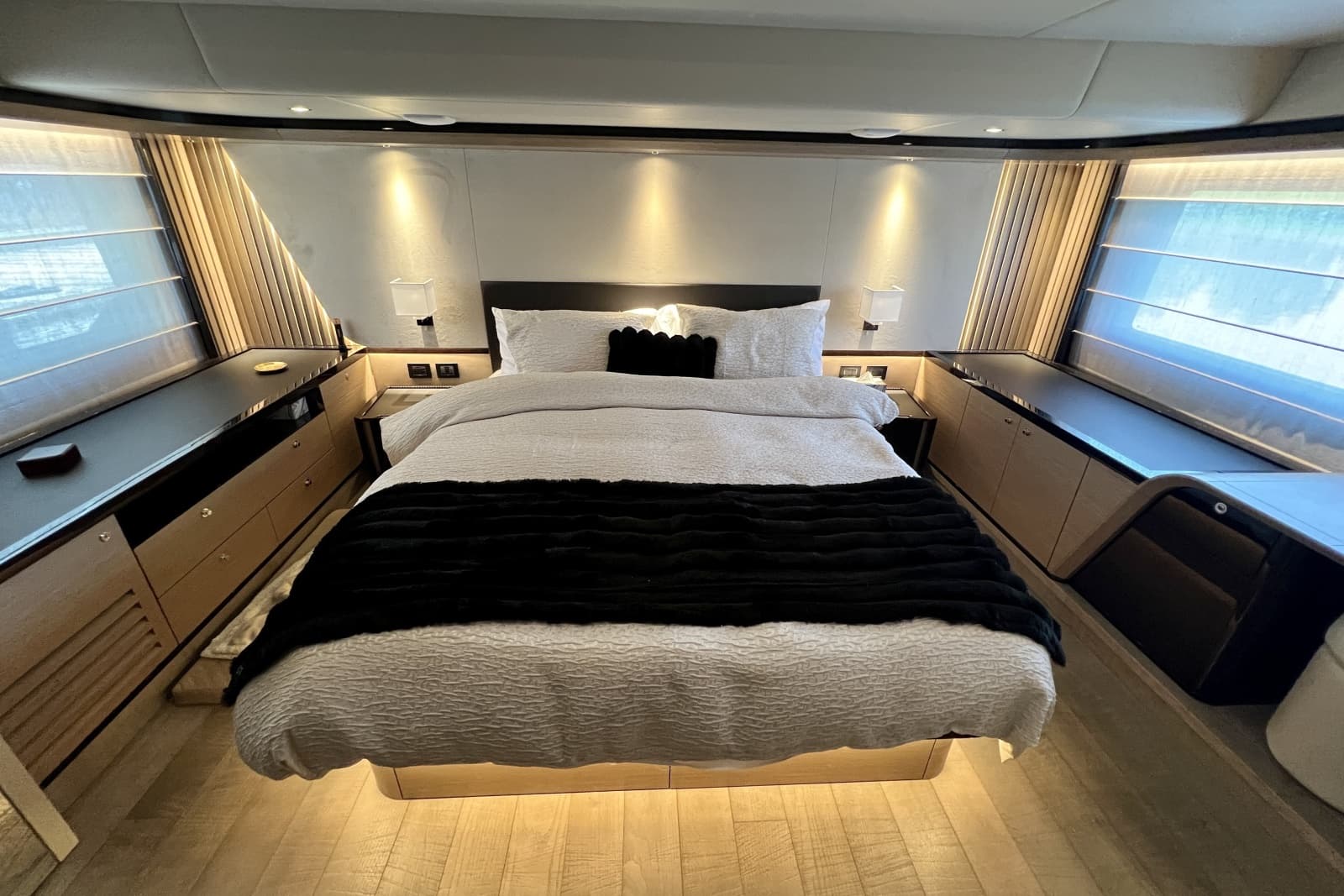 2024 Absolute NAVETTA 58 - Photo 31