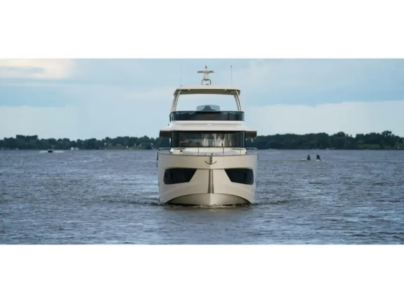2024 Absolute NAVETTA 58 - Photo 8