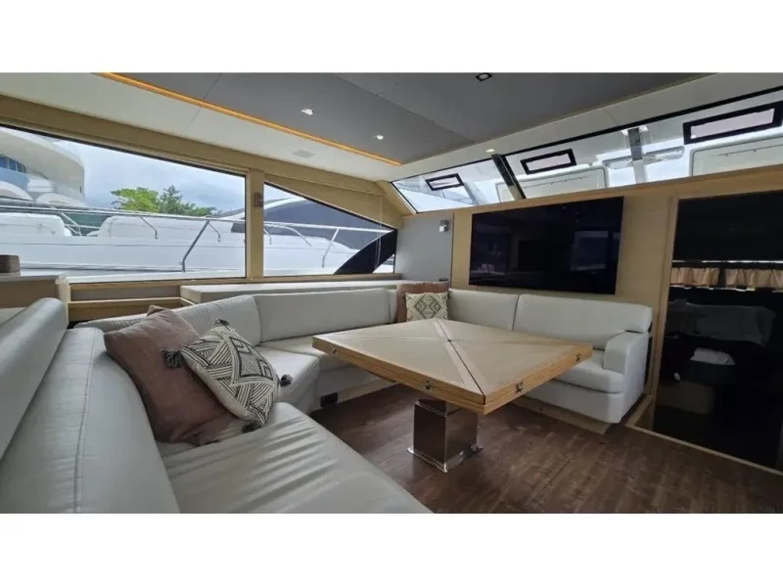 2025 Aquila 54 YACHT - Photo 30