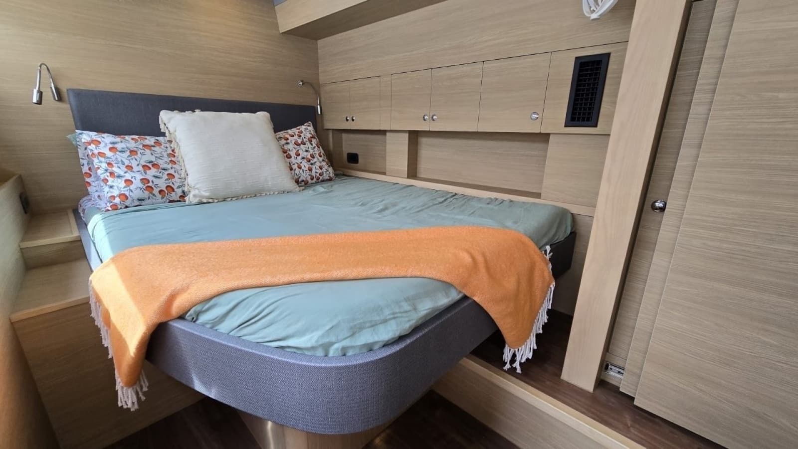 2025 Aquila 54 YACHT - Photo 42