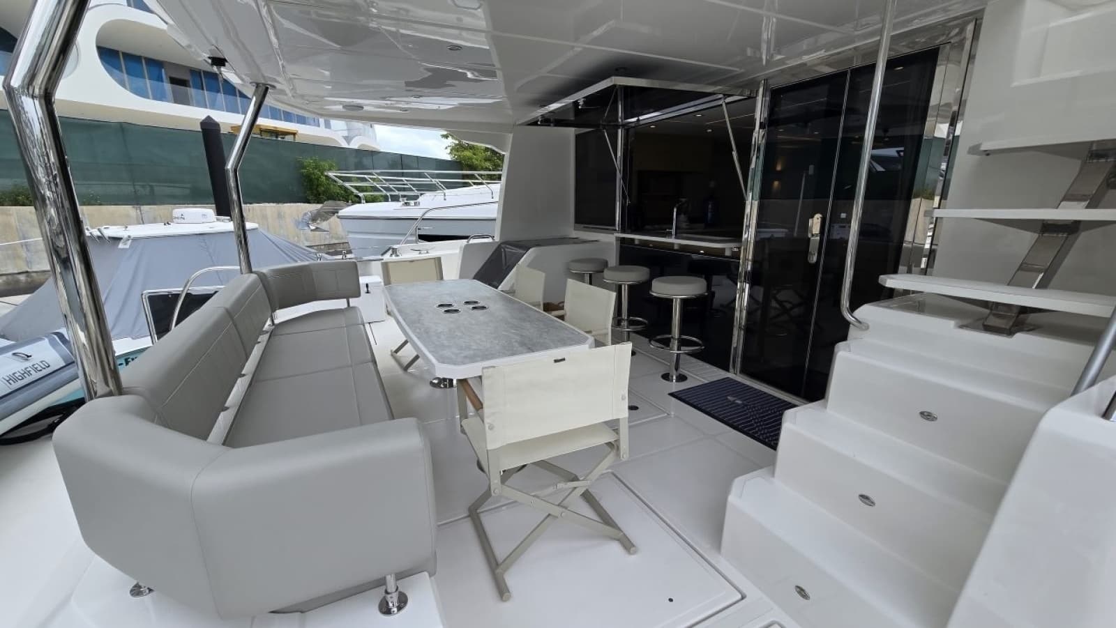 2025 Aquila 54 YACHT - Photo 11