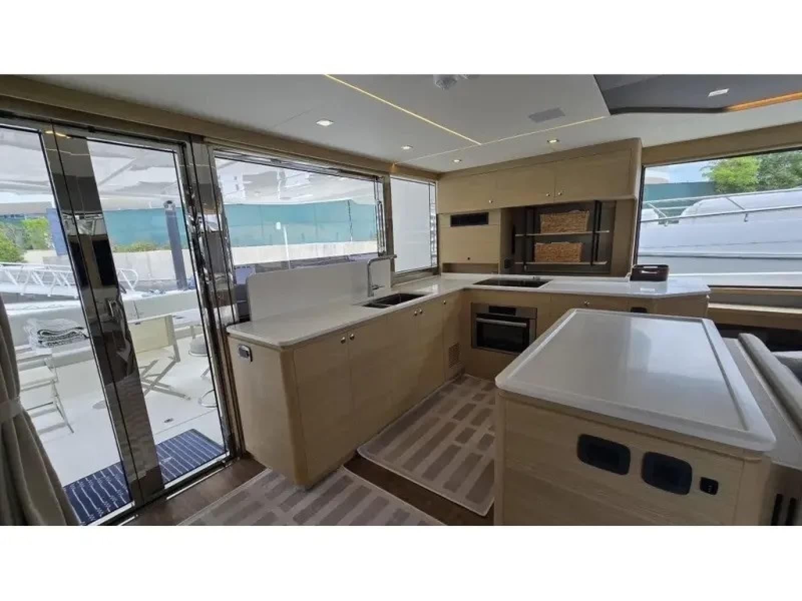2025 Aquila 54 YACHT - Photo 23