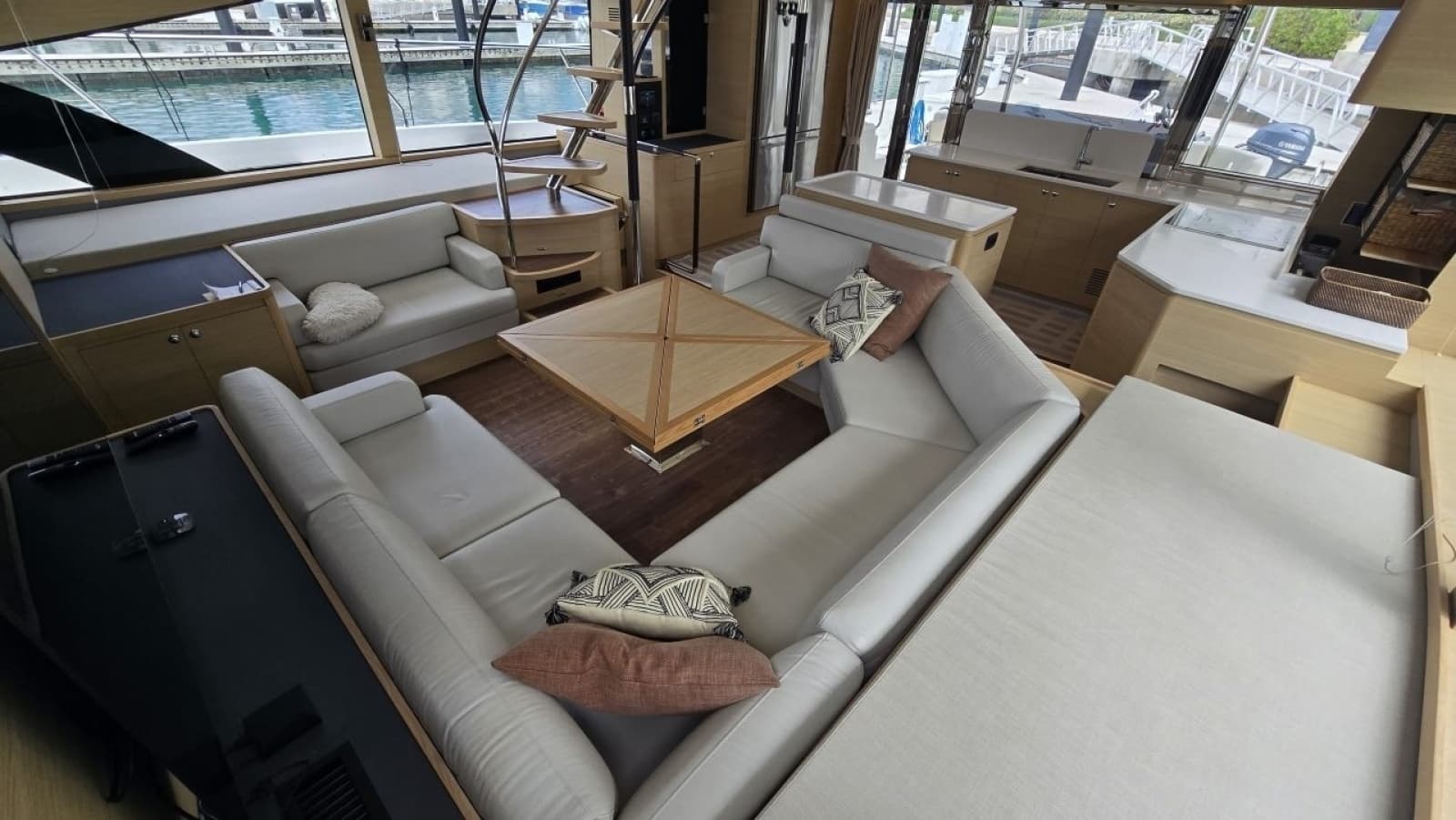 2025 Aquila 54 YACHT - Photo 29