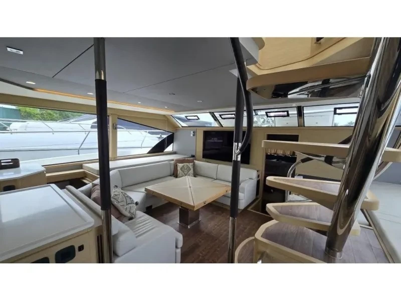 2025 Aquila 54 YACHT - Photo 29